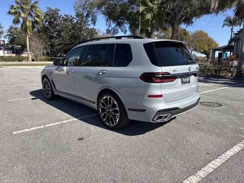 Used 2024 BMW X7 M60i image 6