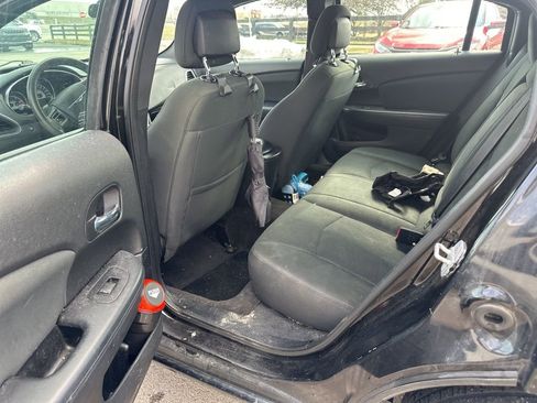 Used 2012 Chrysler 200 LX image 6