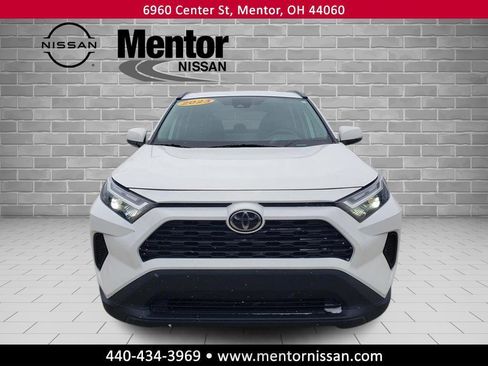 Used 2023 Toyota RAV4 XLE image 2