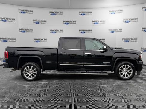 Used 2017 GMC Sierra 1500 Denali AWD/4WD image 6