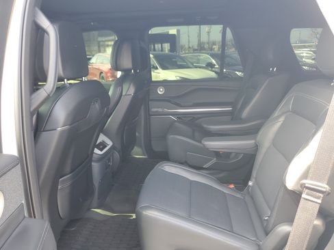 New 2025 Lincoln Navigator Reserve w/ Jet Appearance Package image 27