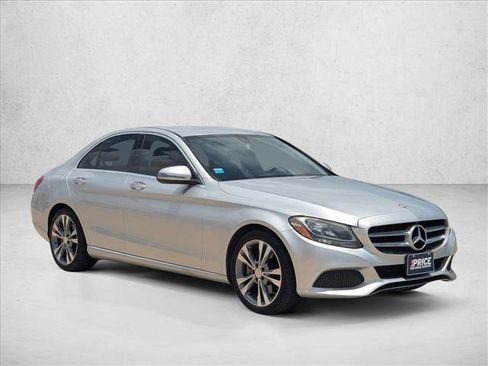 Used 2016 Mercedes-Benz C 300 Sedan image 2