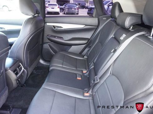 Used 2020 INFINITI QX50 Luxe w/ Navigation Package FWD image 36