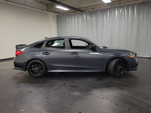 Used 2022 Honda Civic Sport image 9