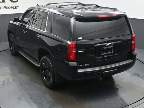 Used 2020 Chevrolet Tahoe LT w/ Luxury Package AWD/4WD image 43