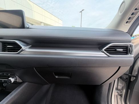 Used 2025 MAZDA CX-5 AWD 2.5 S w/ Preferred Package image 21
