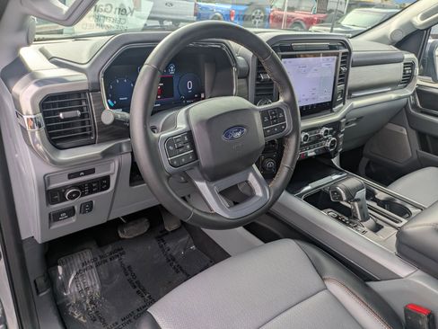 Used 2025 Ford F150 Lariat w/ Equipment Group 501A Mid image 14