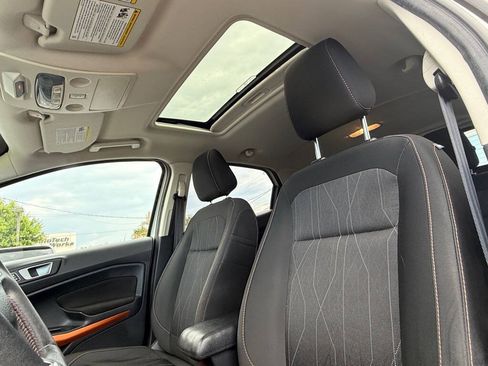 Used 2021 Ford EcoSport SE w/ SE Convenience Package FWD image 13
