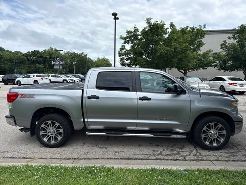 Used 2012 Toyota Tundra 2WD CrewMax w/ Tow Pkg image 4