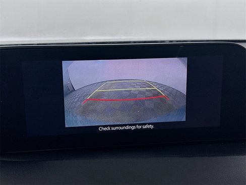 Used 2024 MAZDA MAZDA3 s image 20