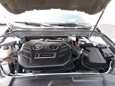 Used 2018 Lincoln MKZ Reserve image 15