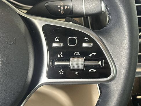 Certified 2021 Mercedes-Benz GLC 300 image 28