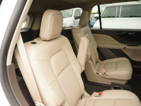 Used 2024 Lincoln Aviator 2WD w/ Premium Package image 16