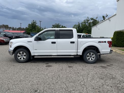 Used 2017 Ford F150 XLT w/ Trailer Tow Package AWD/4WD image 7