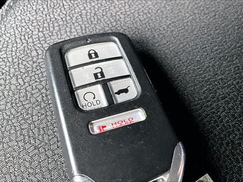 Used 2021 Honda CR-V Special Edition image 14