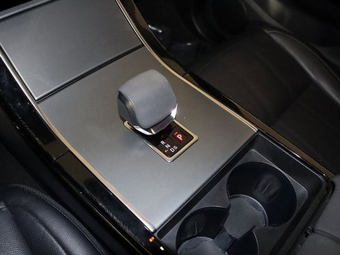 Used 2024 Land Rover Range Rover Evoque Dynamic SE image 20