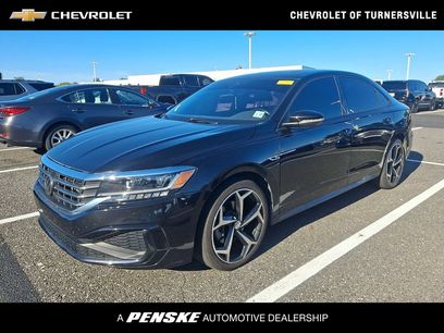 Used 2022 Volkswagen Passat 2.0T R-Line