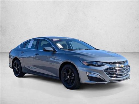 Used 2024 Chevrolet Malibu LS FWD image 3