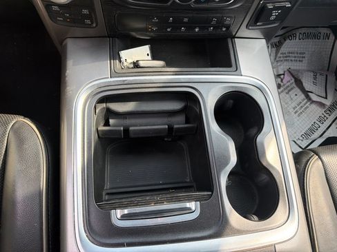 Used 2016 RAM 1500 Limited AWD/4WD image 17