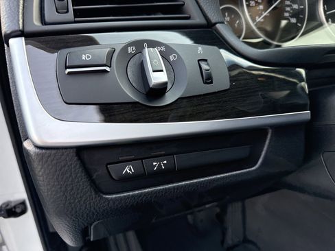 Used 2012 BMW 535i Sedan image 19