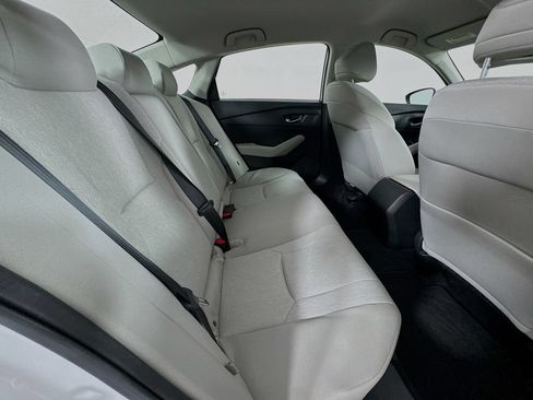 Used 2023 Honda Accord LX image 31