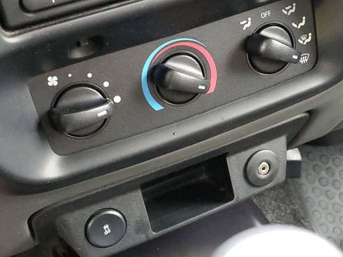 Used 2010 Ford Ranger Sport image 12