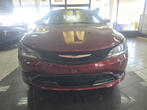 Used 2016 Chrysler 200 S w/ Comfort Group image 2