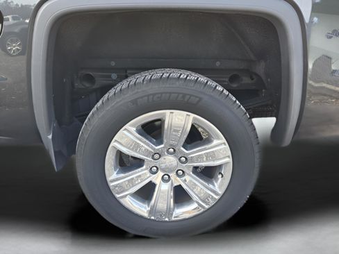 Used 2018 GMC Sierra 1500 SLT w/ Enhanced Driver Alert Package image 20