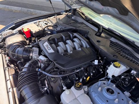 Used 2024 Ford Mustang GT RWD image 13