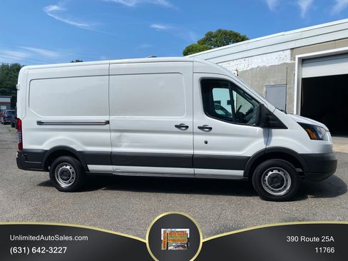 Used 2017 Ford Transit 250 148 Medium Roof RWD image 4