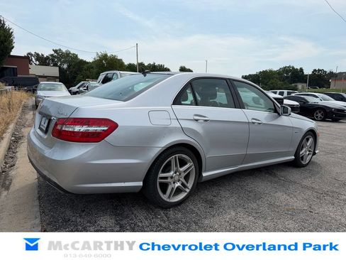 Used 2012 Mercedes-Benz E 350 4MATIC Sedan image 3