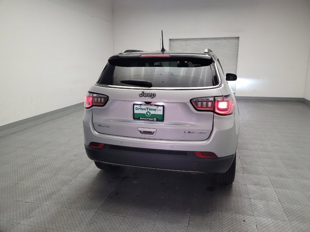 Used 2024 Jeep Compass Limited AWD/4WD image 7