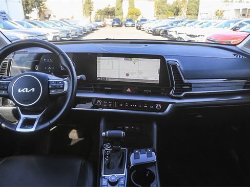 Used 2023 Kia Sportage EX image 13