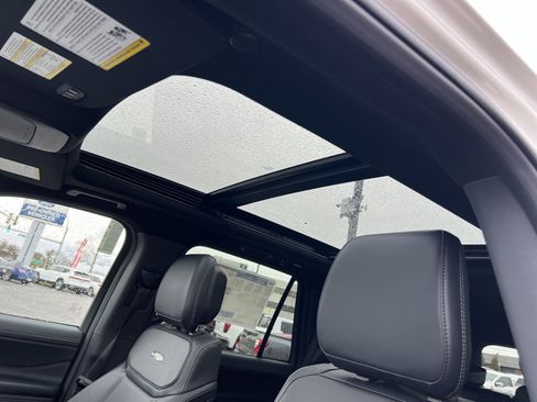 New 2026 Ford Expedition Platinum w/ Stealth Appearance Package image 24