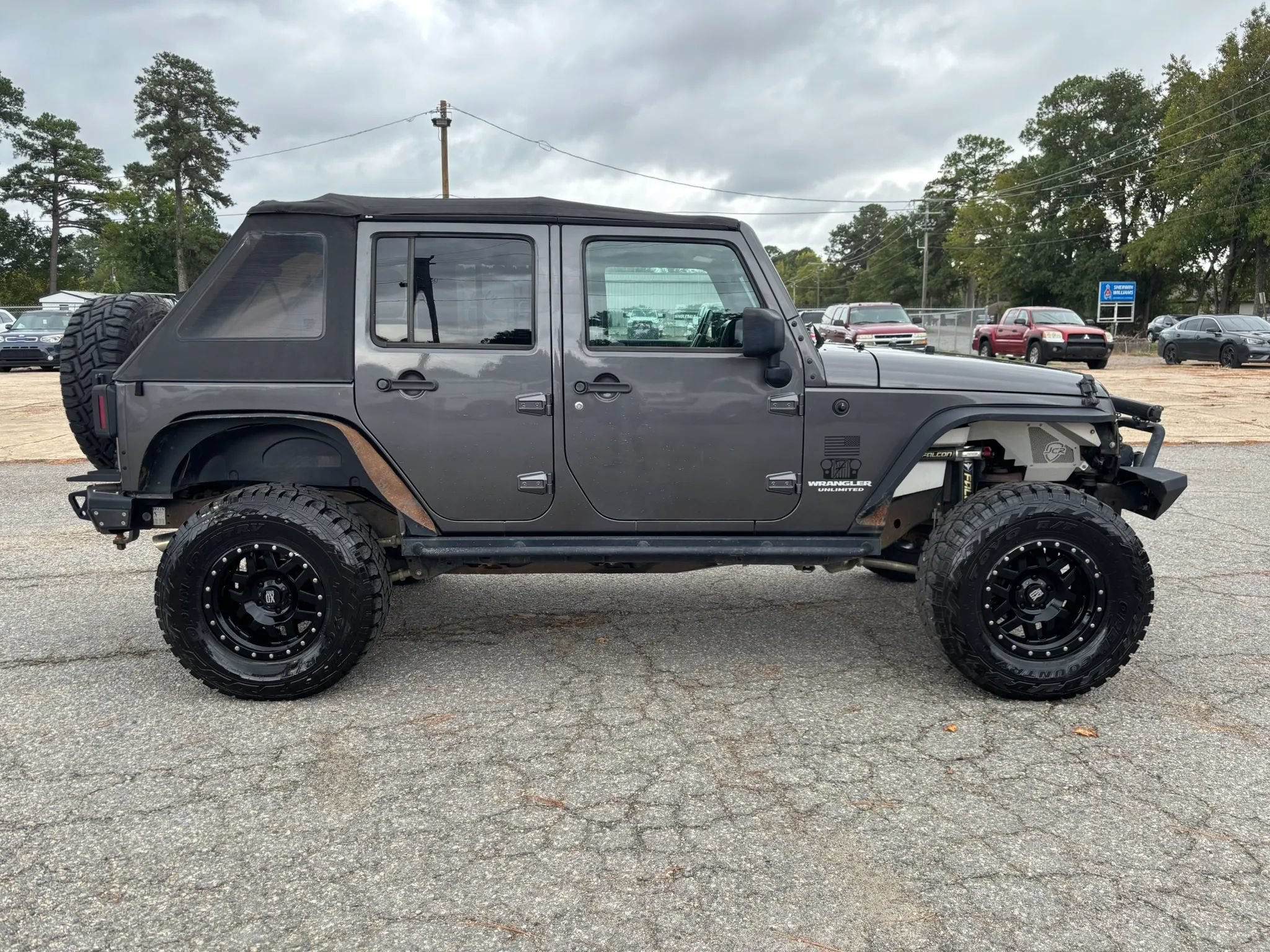 Used 2017 Jeep Wrangler Unlimited Sport w/ Quick Order Package 24S AWD/4WD image 6