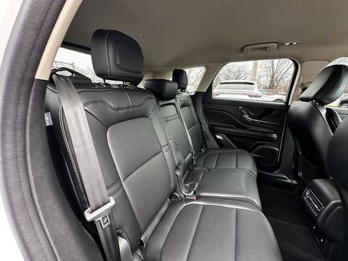 Certified 2024 Lincoln Corsair AWD w/ Equipment Group 101A image 38