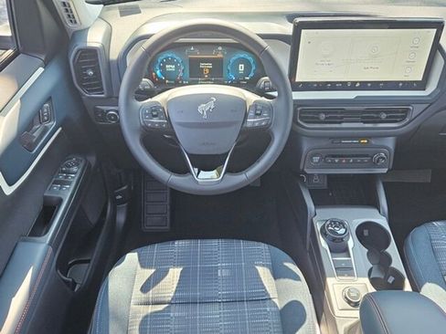 New 2025 Ford Bronco Sport Heritage w/ Convenience Package image 9