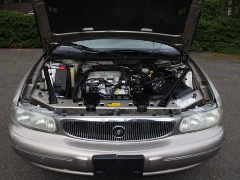 Used 1999 Buick Century Limited FWD image 18