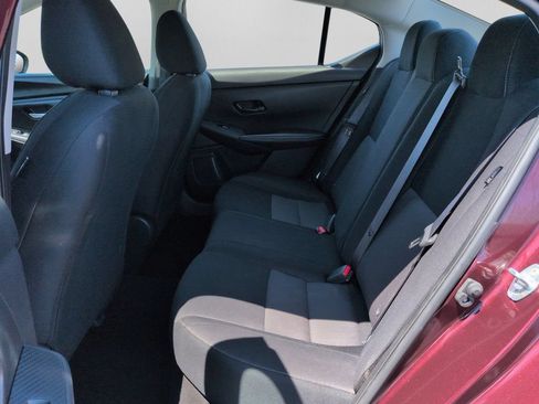 Used 2024 Nissan Sentra SV FWD image 30