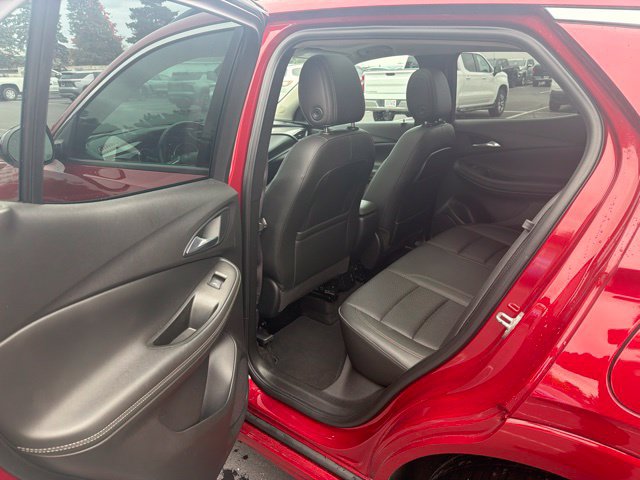 Used 2020 Buick Encore GX Essence w/ Experience Buick Package FWD image 13
