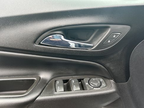 Used 2020 Chevrolet Equinox Premier AWD/4WD image 10
