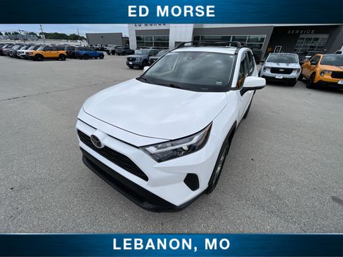 Used 2024 Toyota RAV4 XLE w/ Convenience Package FWD image 19