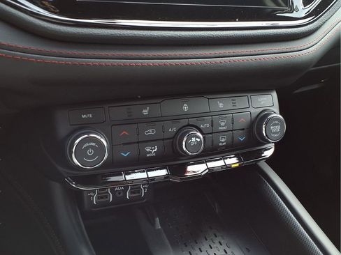 New 2025 Dodge Durango R/T w/ Blacktop Package image 6