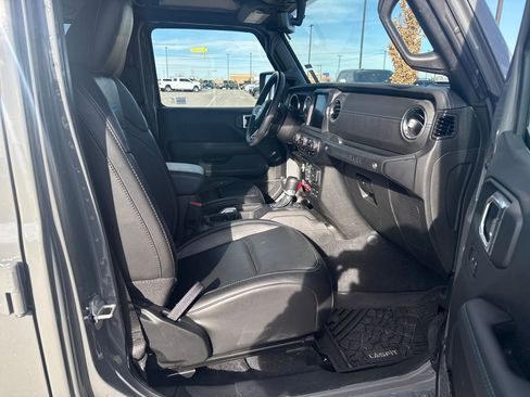 Used 2023 Jeep Wrangler Unlimited Rubicon 4xe w/ Cold Weather Group image 32