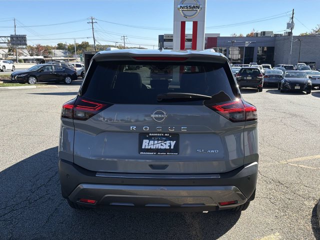 Certified 2023 Nissan Rogue SL AWD/4WD image 26