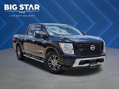 Used 2020 Nissan Titan SV w/ SV Convenience Package