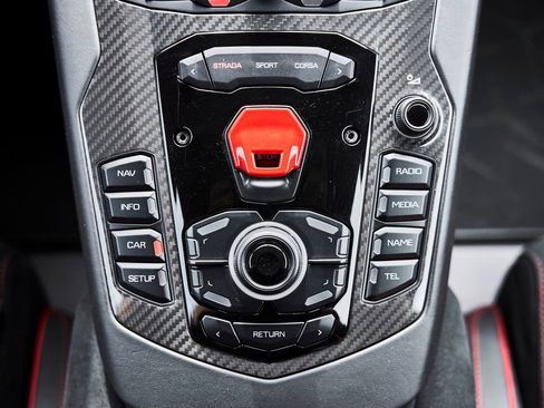 Used 2016 Lamborghini Aventador LP 750-4 Superveloce AWD/4WD image 66