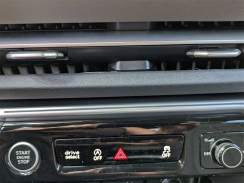 New 2025 Audi Q5 Premium w/ Convenience Package image 25