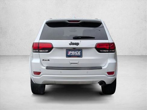 Used 2020 Jeep Grand Cherokee Altitude image 7