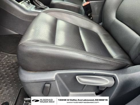 Used 2014 Volkswagen Tiguan SE AWD/4WD image 25